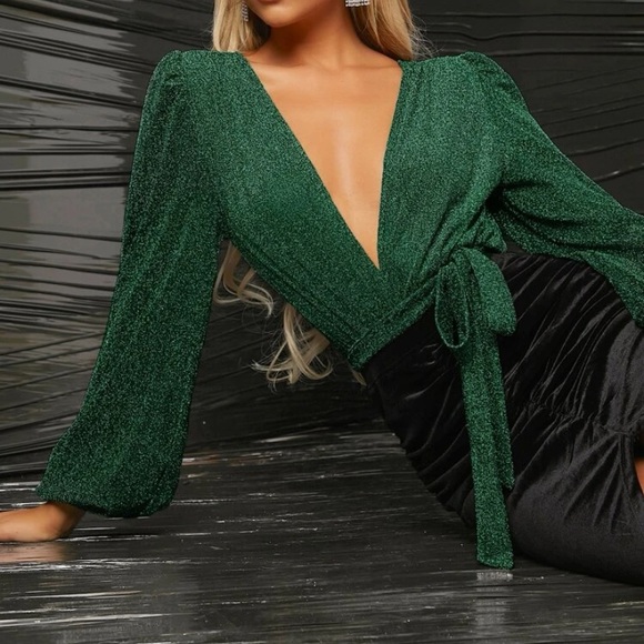 New Inventory 🌺Deep V Neck Backless Bodysuit🌺 - Picture 5 of 5